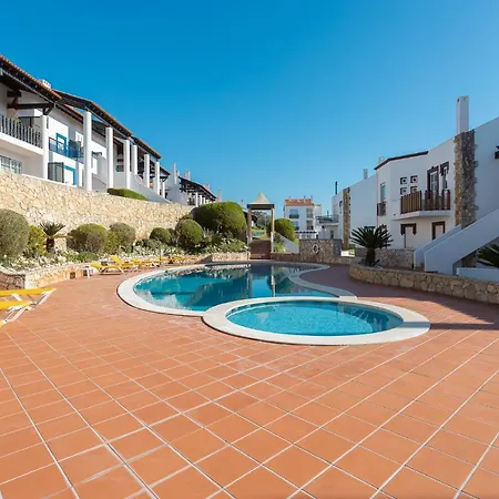 Surf- Com Vista O Oceano Apartment *